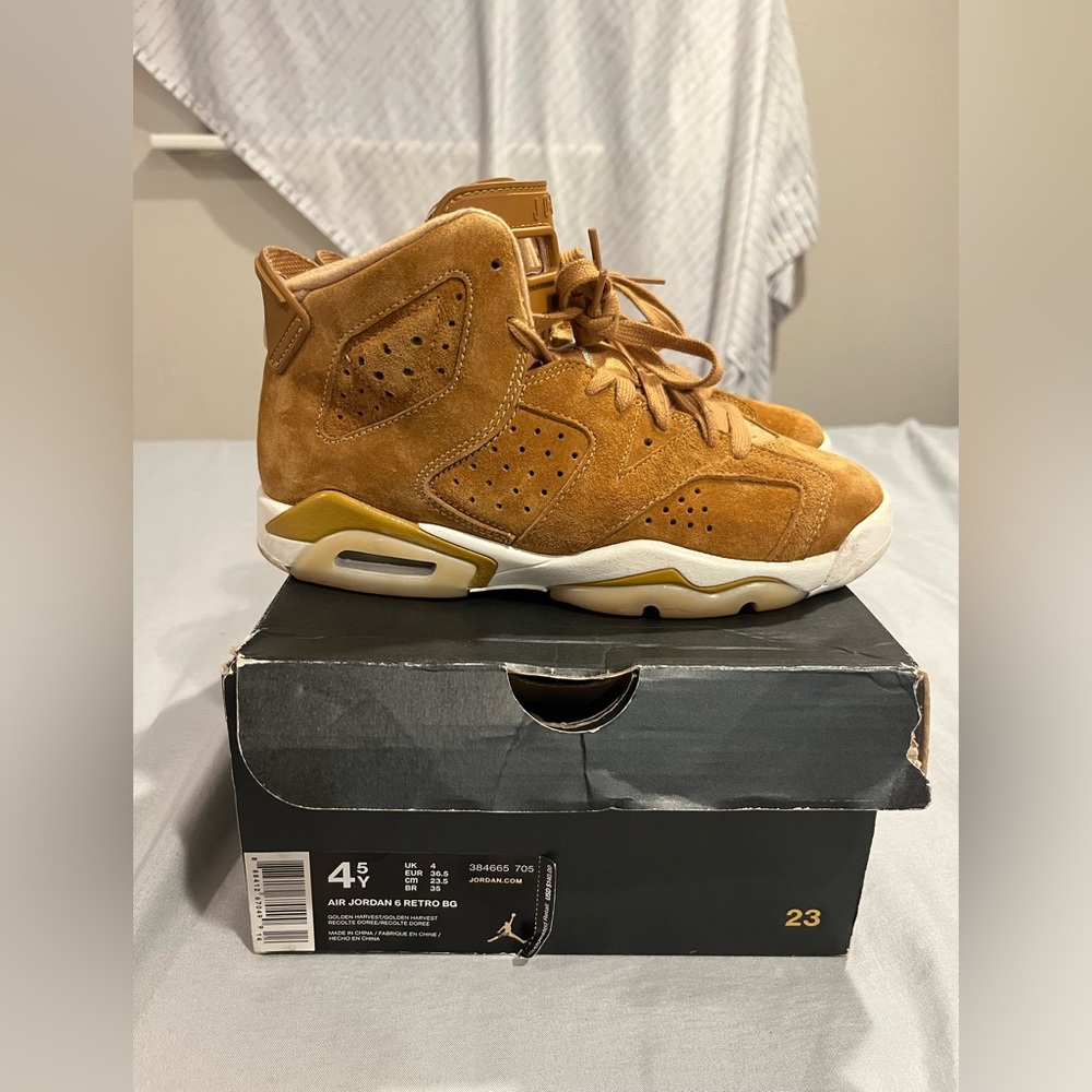 Retro jordans